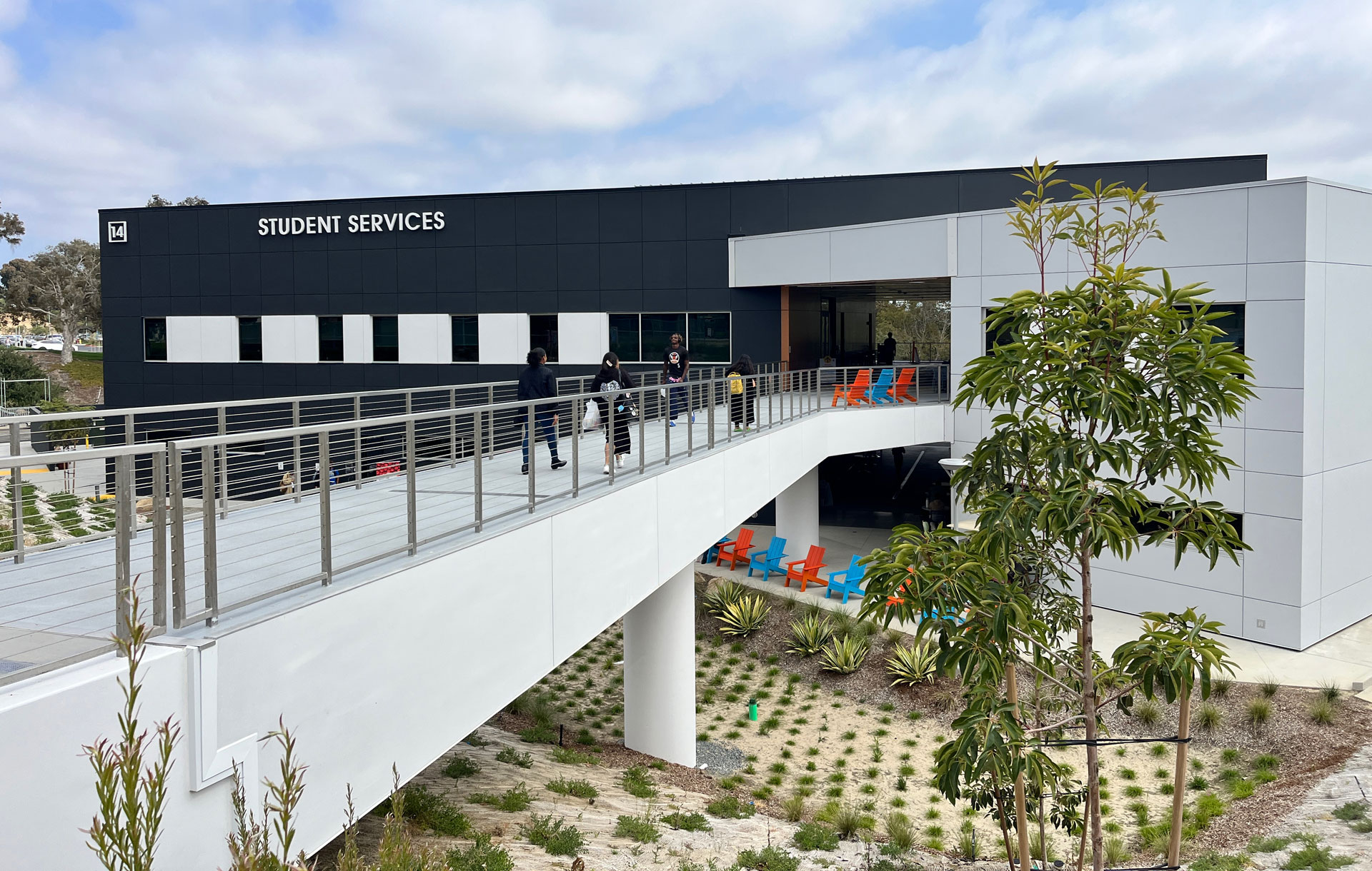 Welcome Centers & Help Huts Image